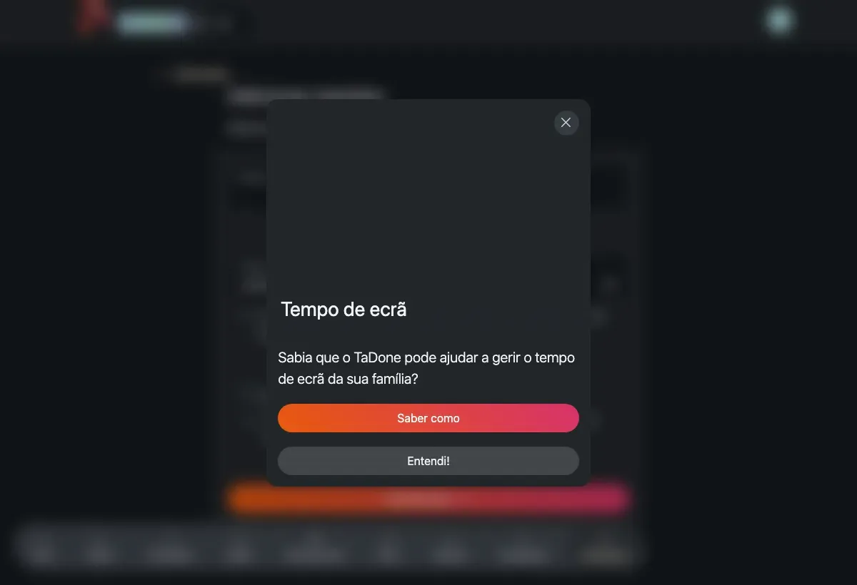 O formulário de dados da criança: nome, data de nascimento com indicação de idade mínima e um interruptor 'a criança tem email'.