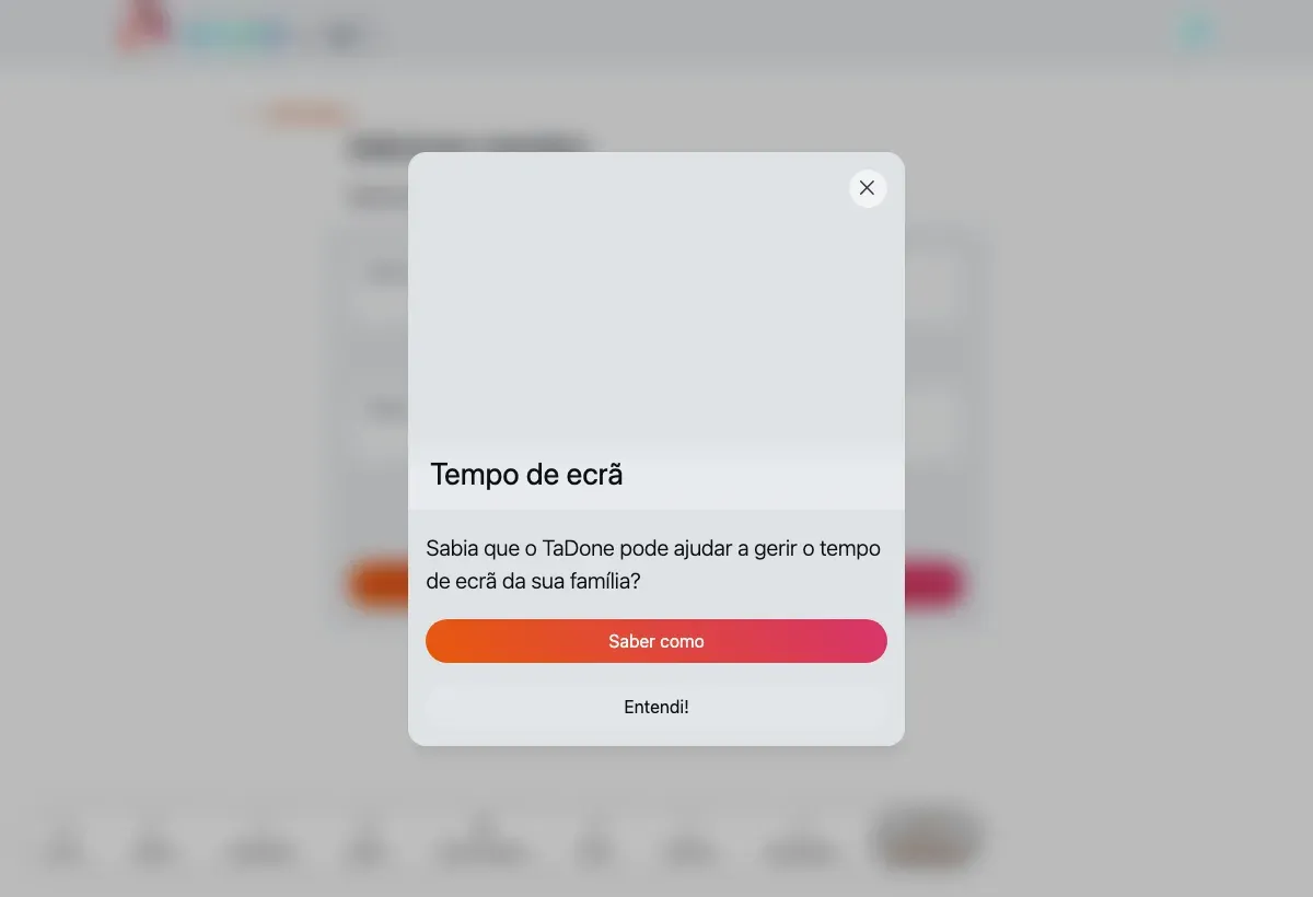 O formulário de dados do encarregado de educação: nome e email, com um botão Criar link.