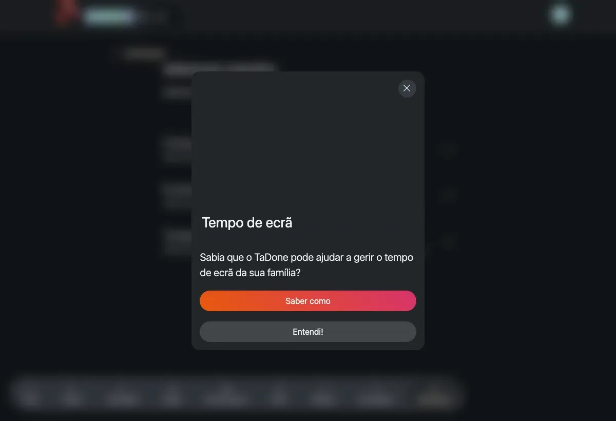 O seletor de tipo em Adicionar membro: opções Criança, Encarregado de educação e Terapeuta.