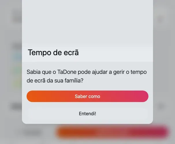 O ecrã de adição no separador Tarefa, com o campo de tipo de rotina, a hora de início, o seletor de membros e a secção Personalizar.