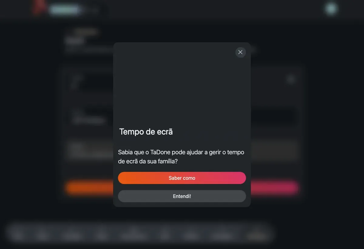 O editor de perfil na família com título, nome e email apenas de leitura.
